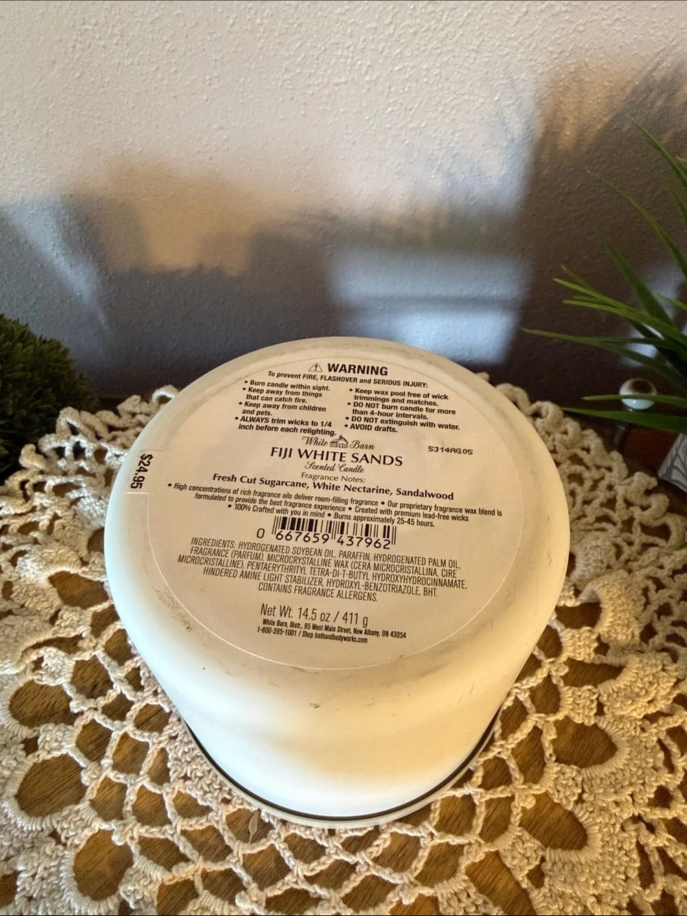 White Barn Fiji White Sands Candle - Cream Lid - Picture 4 of 4